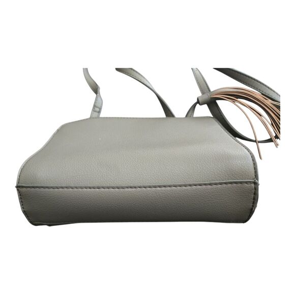 Sole Society Elegant Green Women's Crossbody Bag - Picture 6 of 9